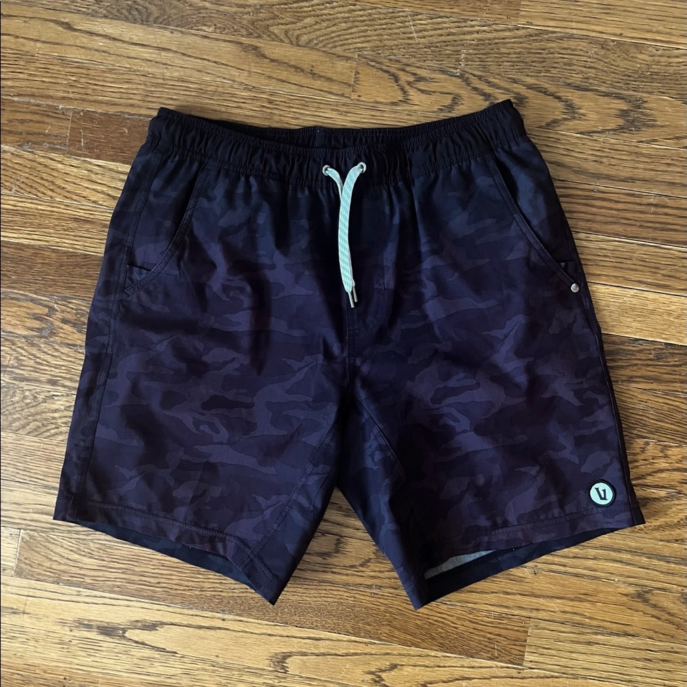 Vuori Men’s Medium Camo Kore Short